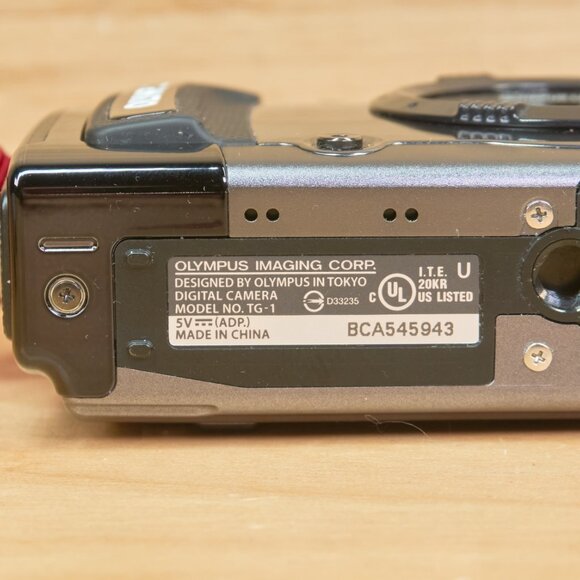 Olympus Tough TG‑1 iHS 12 MP Waterproof Digital Camera , 4× Optical Zoom, Tested - Picture 8 of 8